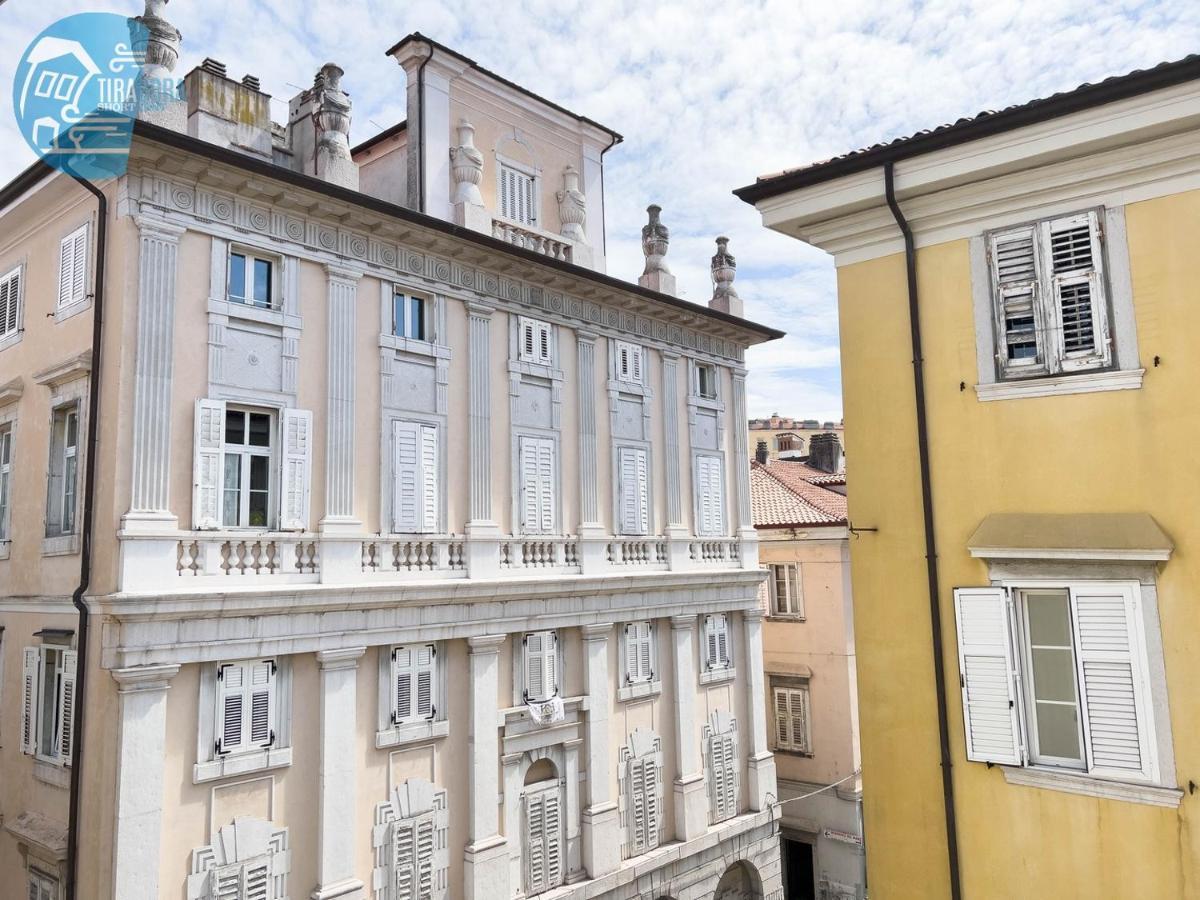 Cavana 10 Tirabora Short Rent Trieste Eksteriør billede