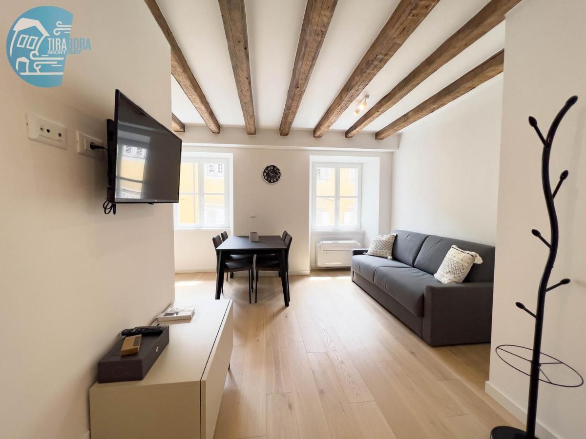 Cavana 10 Tirabora Short Rent Trieste Eksteriør billede